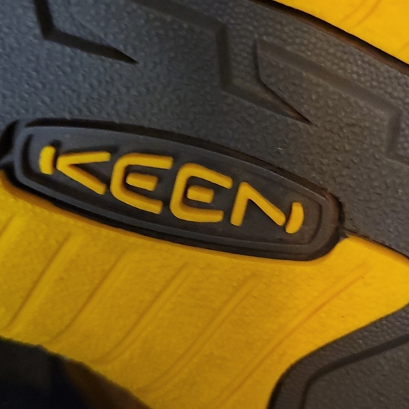 KEEN  Men's Footwear SHOES SIZE 7 US - Picture 13 of 15